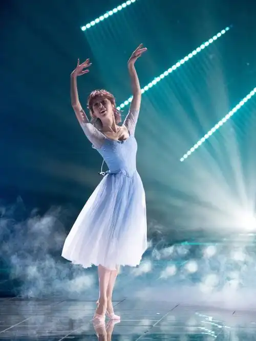 浪姐2上百万的高定几十万的珠宝王鸥却靠二手货成功出圈