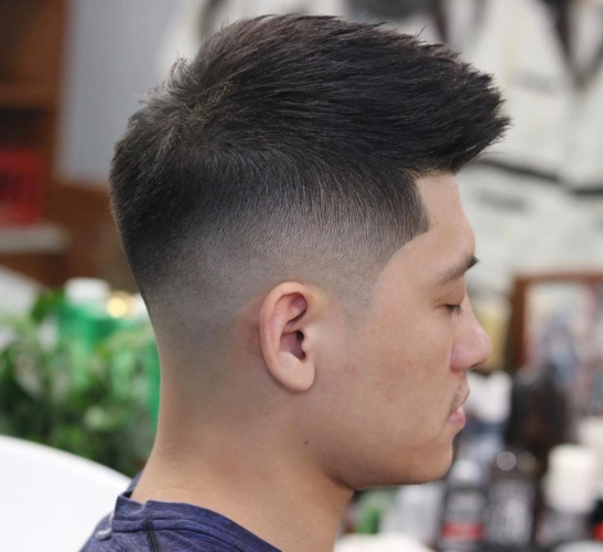 当下"最火男士发型"19款,蓬松时尚显精神,帅气的男生都在剪