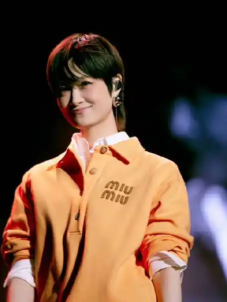 李宇春泰州音乐节##李宇春百褶裙#李宇春超话李宇春吧微博的微博