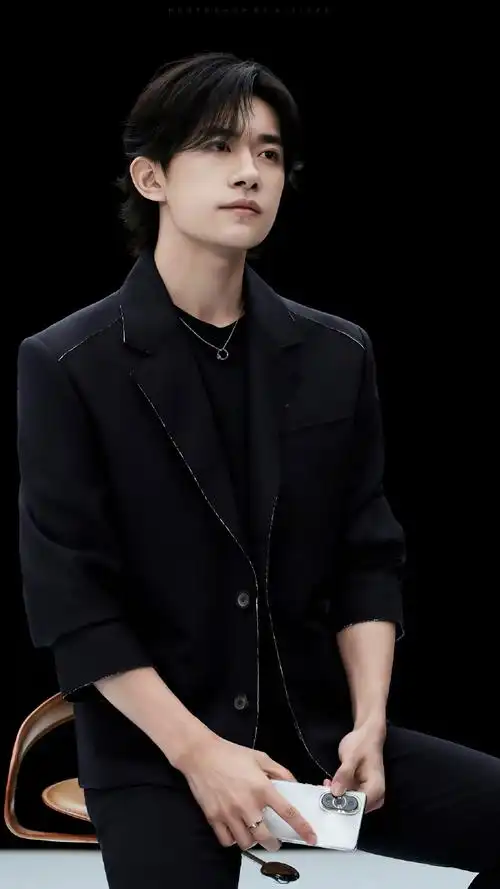 千玺在nova星等你##易烊千玺夏日降温法