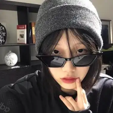 酷到爆的女生头像霸气高清帅气女生酷到爆的头像超拽图片