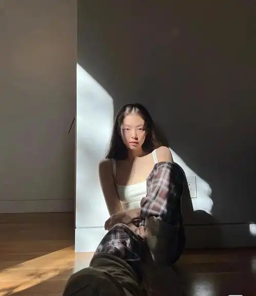 jennie从不在意别人嘴里美不迎合别人