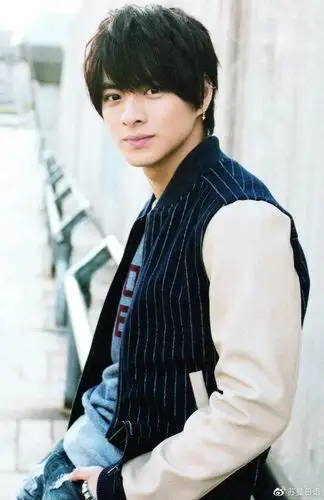 最令人心动的日本男星top10他居然曾连续3年蝉联榜首