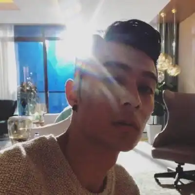 周柏豪qq头像帅气高清 周柏豪微信头像