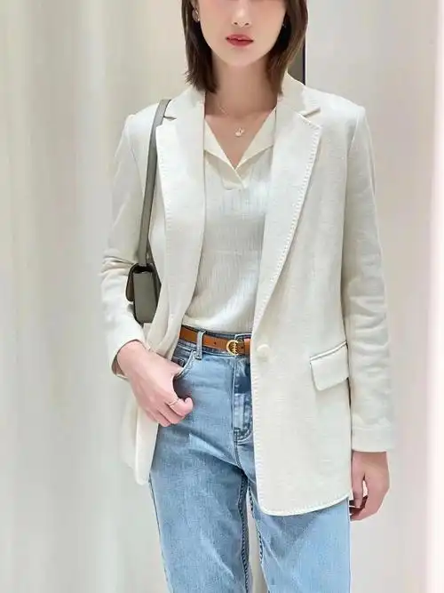 超好看的白色西装