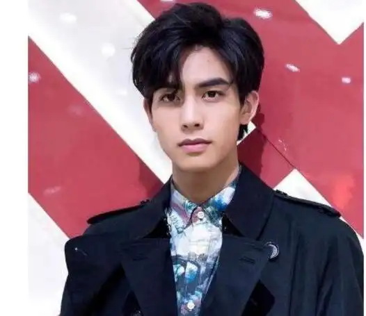 男生三七分内扣刘海如何打理(2)_刘海发型_西子美发网