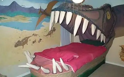 这个床很恐怖有木有!