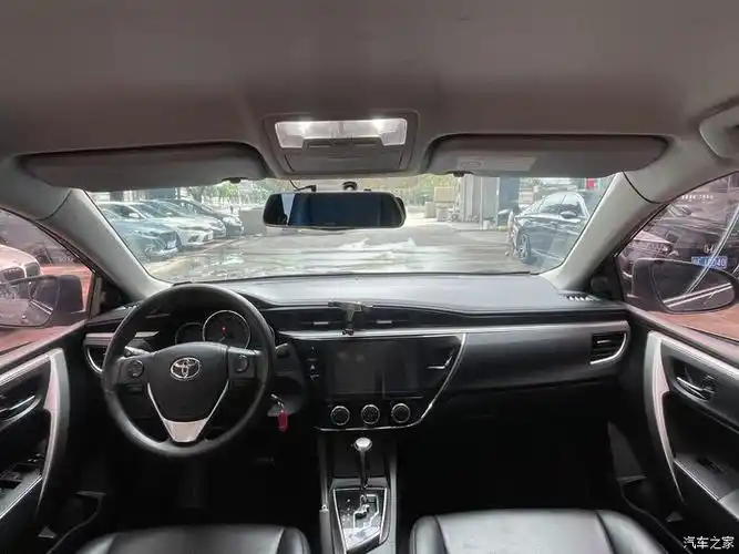 17年上牌丰田卡罗拉16l自动挡佛山本地一手车行驶8