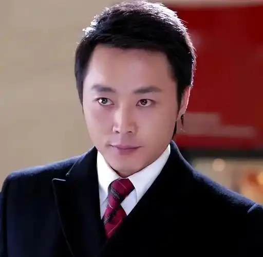 这一次,借着《庆余年2》翻红的沈晓海,给内娱"提了一个醒"!