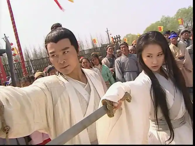 《连城诀》:白富美和穷少年的爱情童话后,是最残酷的欲望和挣扎