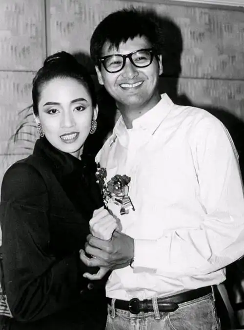 一次性看完周润发与9大美女合影除了梅艳芳林青霞外还认识谁