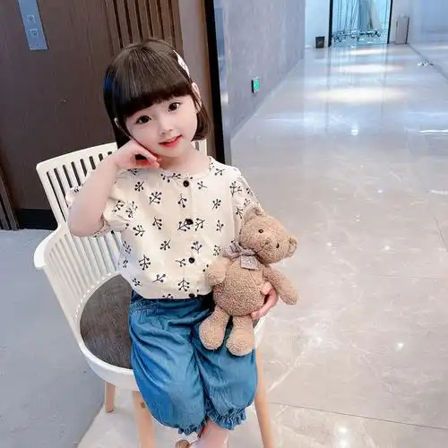 可爱时尚牛仔儿童两件套潮女童套装春款2021年洋气新款儿童装春装纯色