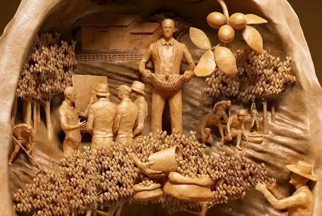 微雕艺术坚果里的大世界