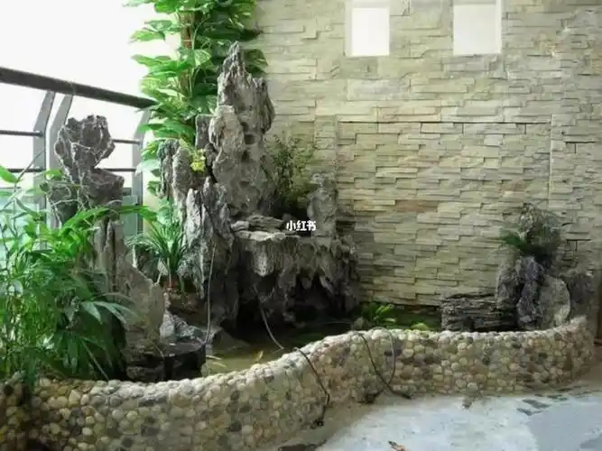 水池假山
