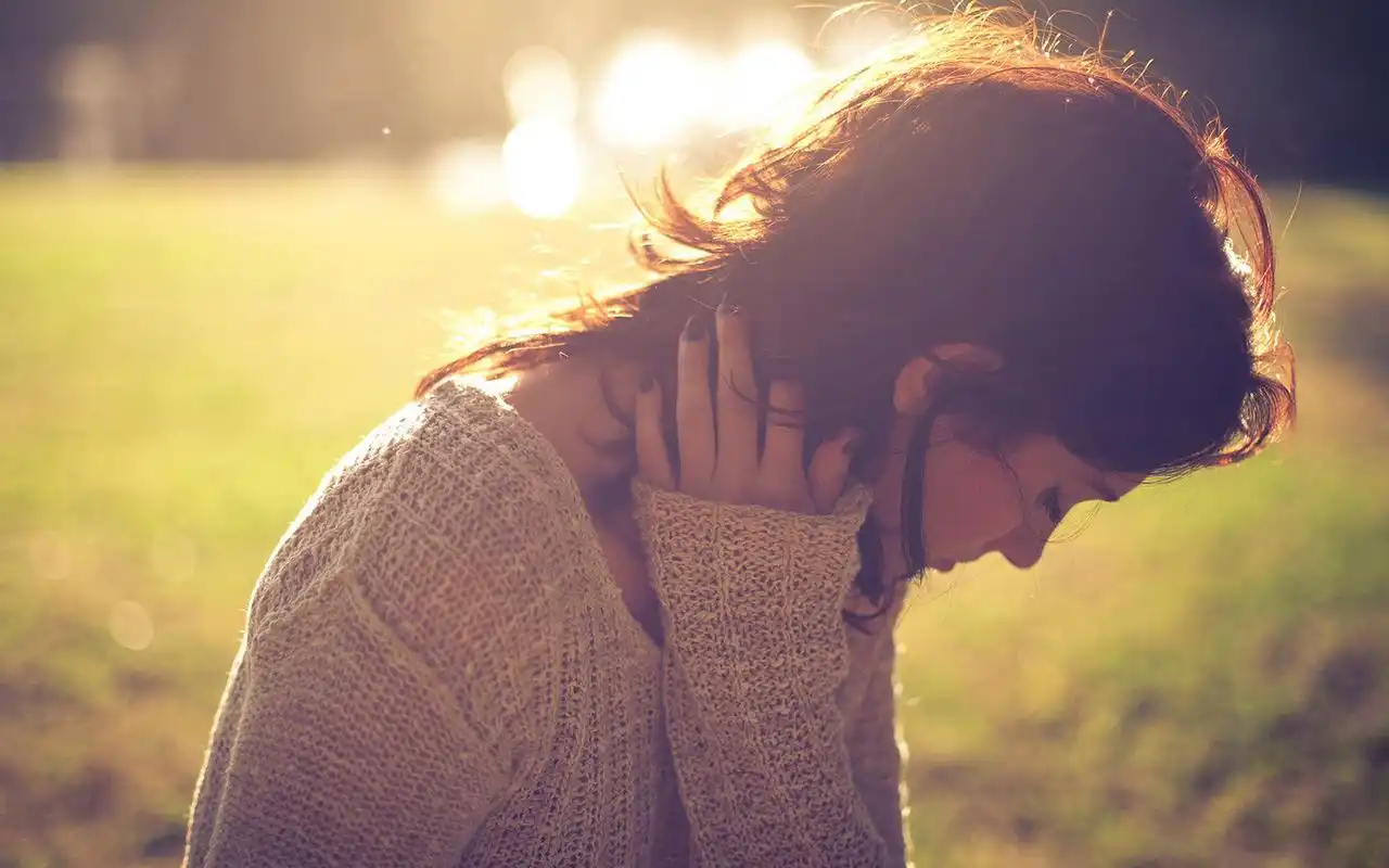 迷人的欧美非主流美女唯美伤感图片桌面壁纸高清 第二辑