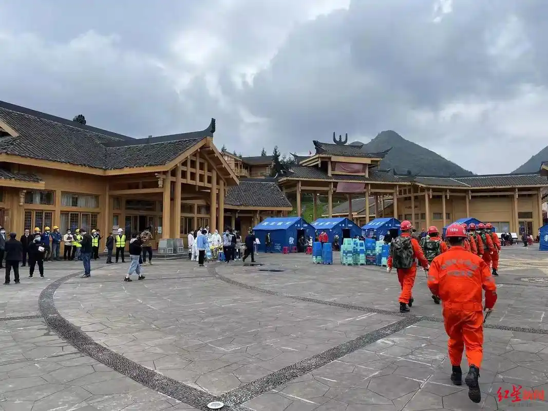 宜宾兴文51级地震有房屋开裂受损情况当地已设置多个安置点