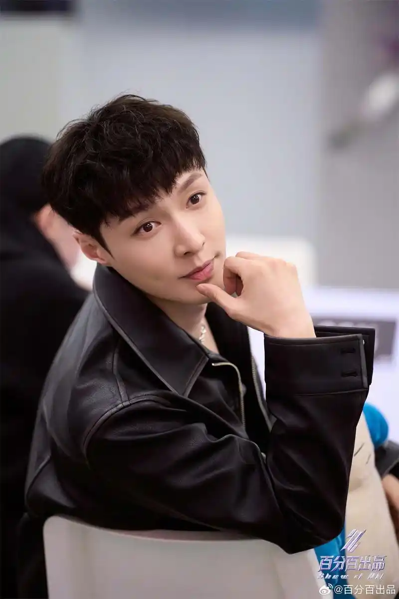 张艺兴旅行探索音乐唱演治愈真人秀《音你而来》将于4月5日起每周五21