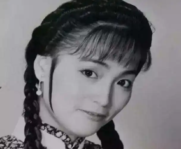 原创苑琼丹石榴姐骗了观众27年后终于露出了马脚