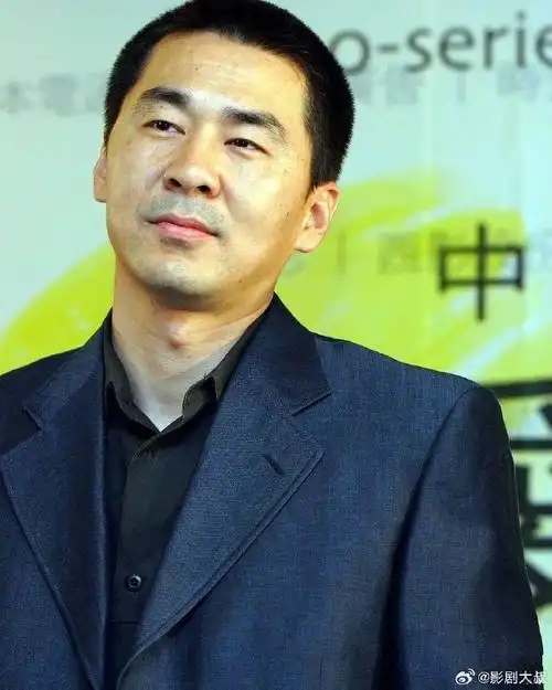 陈建斌年轻时候长得还挺帅的