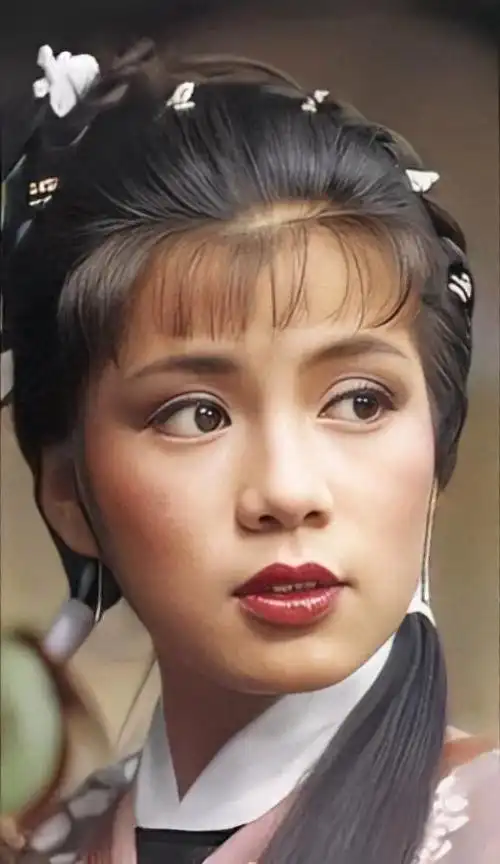 翁美玲壁纸,她那如夏花般短暂的一生,实在是令人惋惜