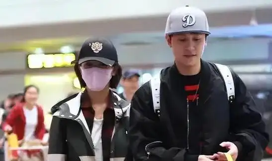 意难平从全网祝福到形同陌路这4对情侣谁是逢场作戏