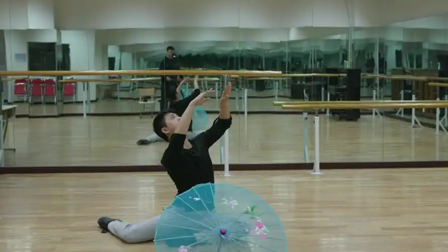 画堂春(中国风古典舞)