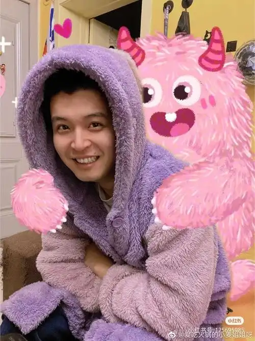 朋友圈不敢发系列,这个吊带还被朋友夸好看,巨便宜巨好穿陈粒新专辑