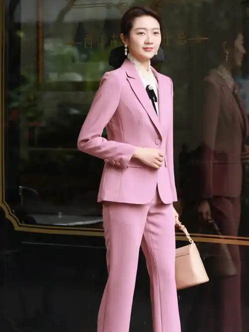 ootdi洋粉色西装套装律政俏佳人