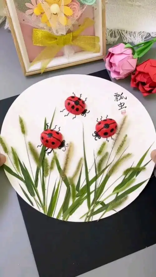 #手工制作#吃完的核桃壳不要扔,和狗尾巴草一起做树叶贴画吧-度小视