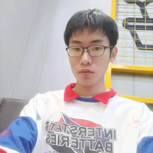 卢文建心理咨询师介绍:男,17岁,17岁的我.