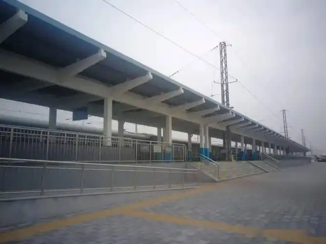 任丘火车站乘车使用电子客票啦一证通行