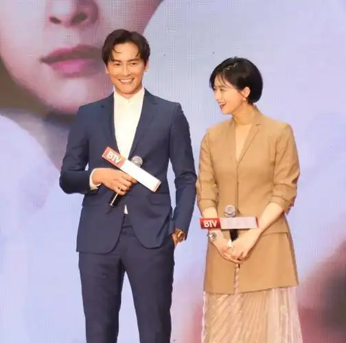 男明星为了避嫌都很拼郑元畅蒋欣用语音对台词他们已不再同框