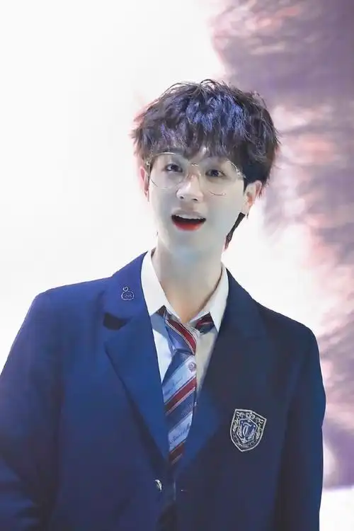 332cv倒霉死勒-酒肆贩卖机-话本小说网