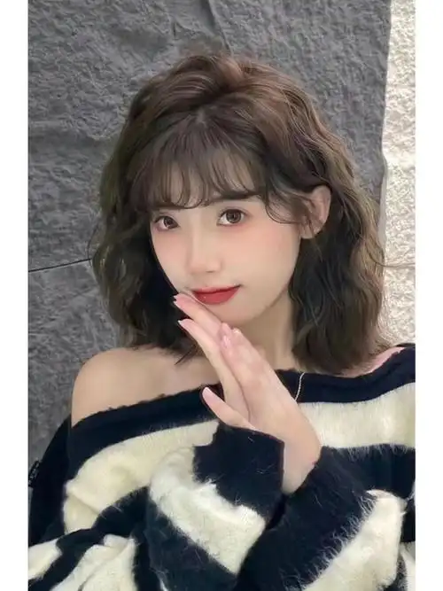 南宁烫发#南宁接发#南宁剪发卷蛋蛋卷#中长发烫发发型#气垫烫#哪