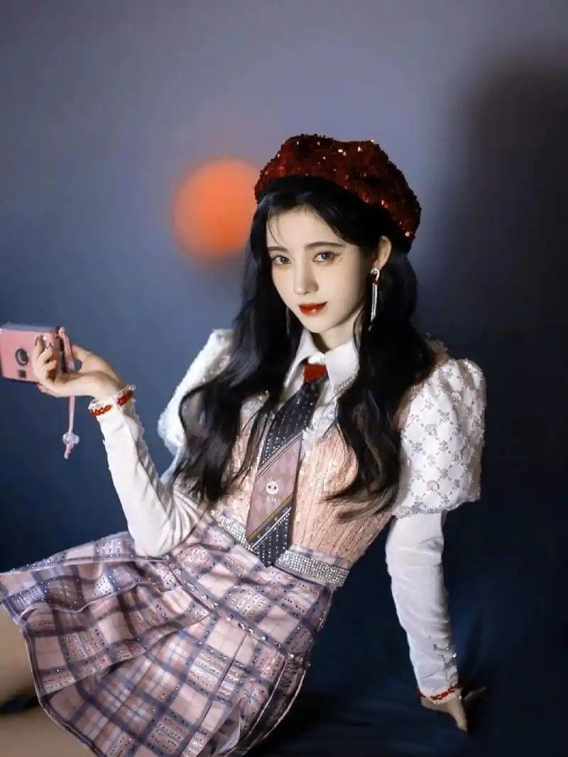 鞠婧祎超霸气图片 小鞠帅起来真的简直好帅好漂亮啊!爱了爱了!