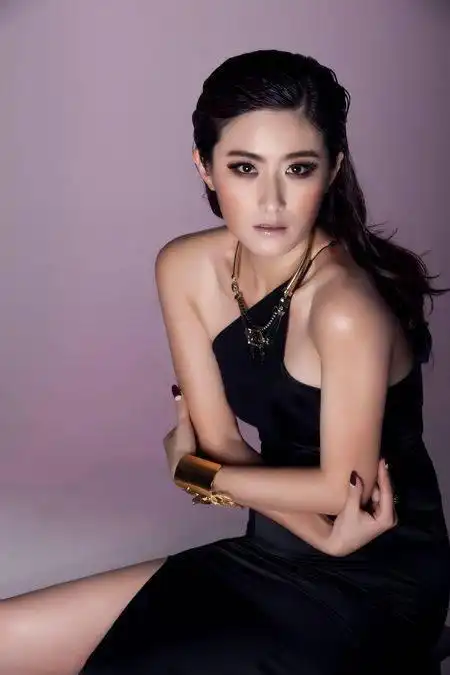 谍战大戏《决杀》热拍 徐百卉变身高级特工