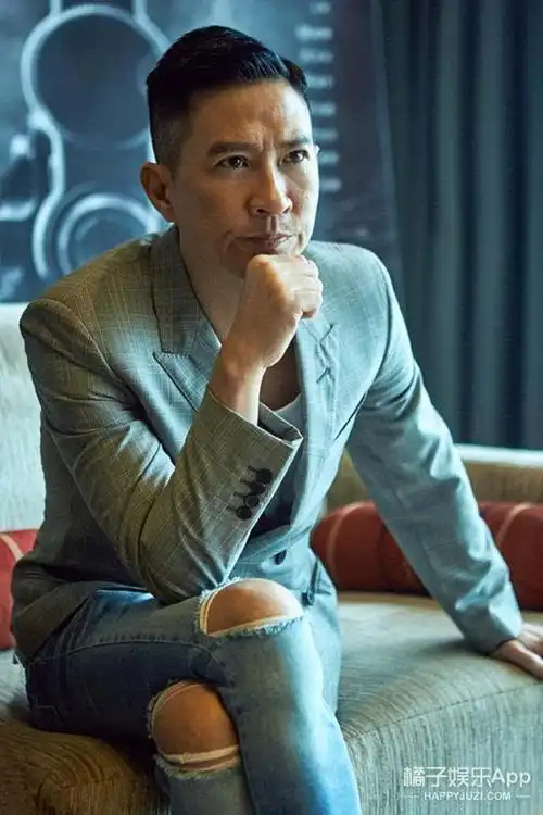 专访张家辉那个刚入行被打到哭的后生仔如今终于跳起舞举起奖杯