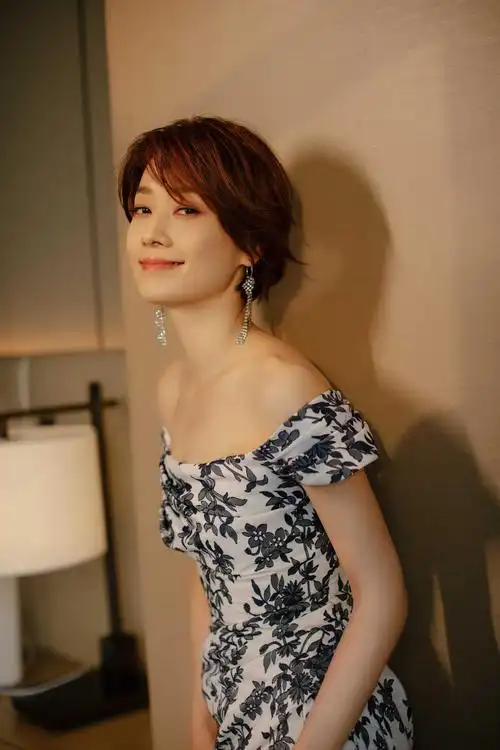 此前,马伊琍曾凭《双城生活》,《北上广不相信眼泪》,《中国式关系》