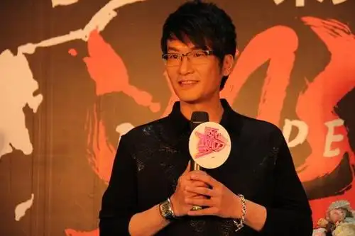 好声音学员朱克受邀做客 与歌迷畅聊首张ep