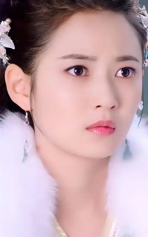 古装美女,哪个是您心动的,喜欢的点个赞_陈钰_剧中_唐嫣_公主_一角