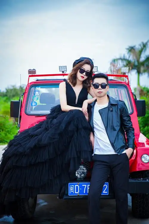 mrweimrsye吉普车婚纱照