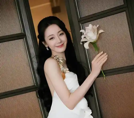 原创原创杨幂新电影预测一亿王一博演技备受热议期待迪丽热巴新剧