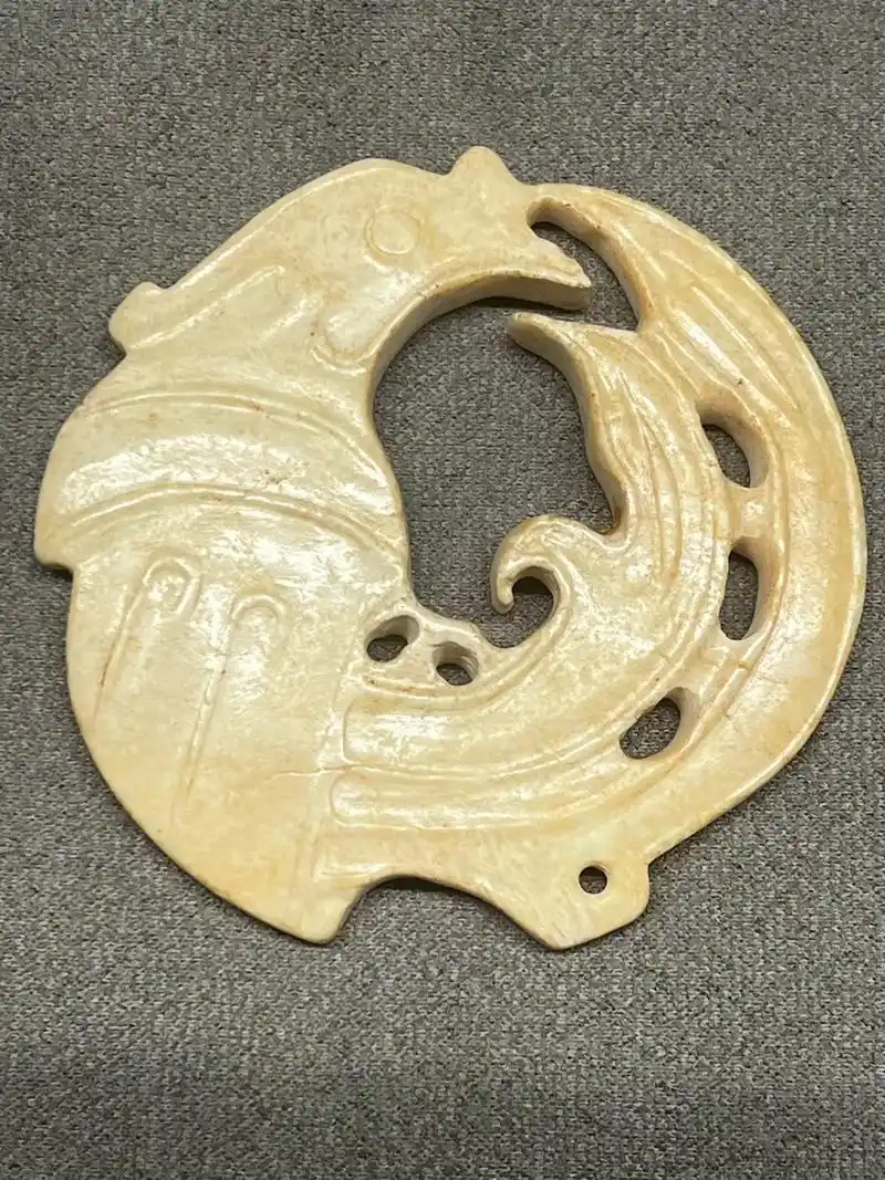 石家河文化-中华第一玉凤. - 抖音