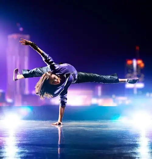 【关于舞蹈那些事儿】爵士舞演化成的表现方式与特征