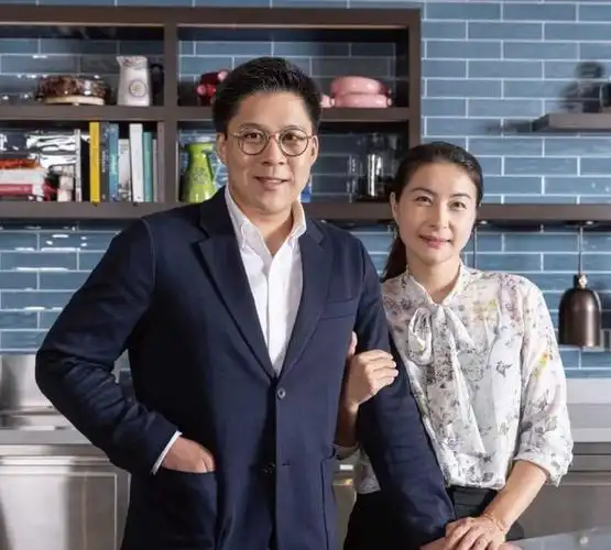 朱玲玲和郭晶晶的面相