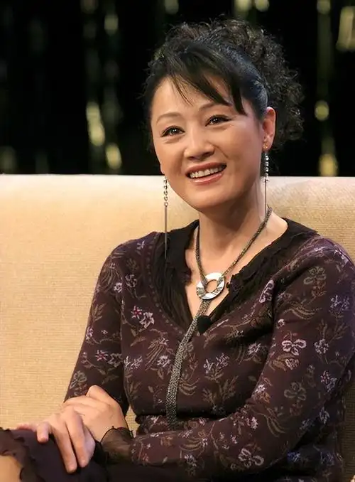 王小波的那句话,简直就是王姬人生的写照.