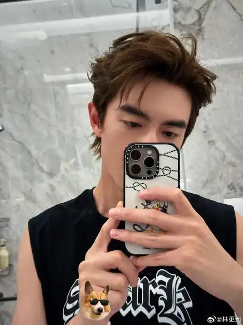 林更新端午营业照