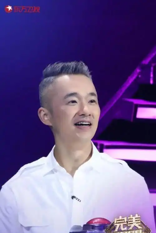 主持人程雷患严重肝病离开舞台,妻子只有23岁,令人惋惜