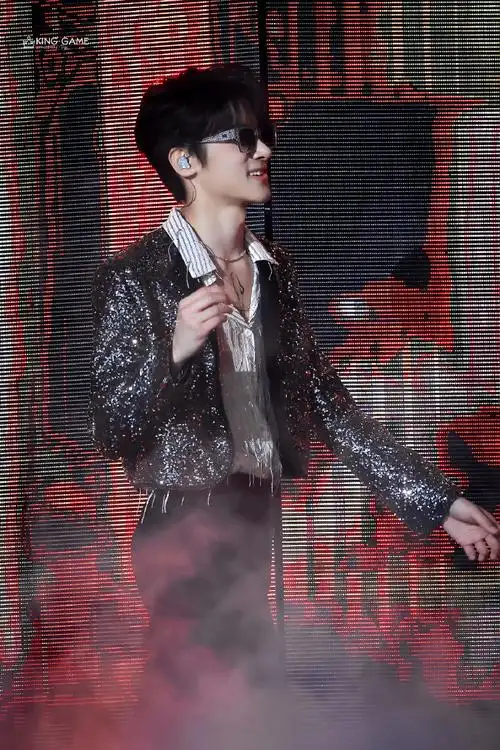 张峻豪三代男菩萨##今日星拍放送