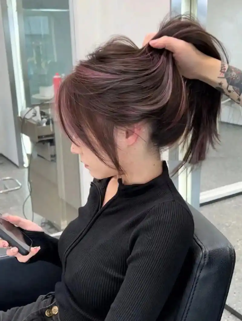 不用全头漂发/超酷超好看的法式光线挑染.不用全头漂发/超酷超 - 抖音